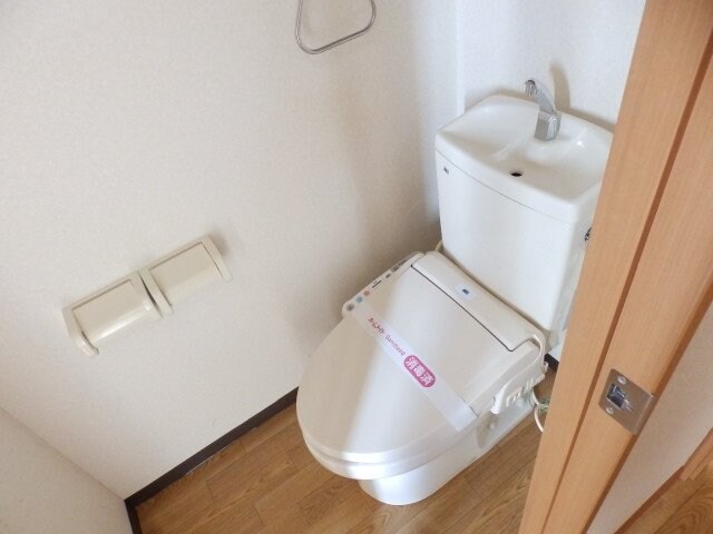 クローバーグリーンⅤの物件内観写真