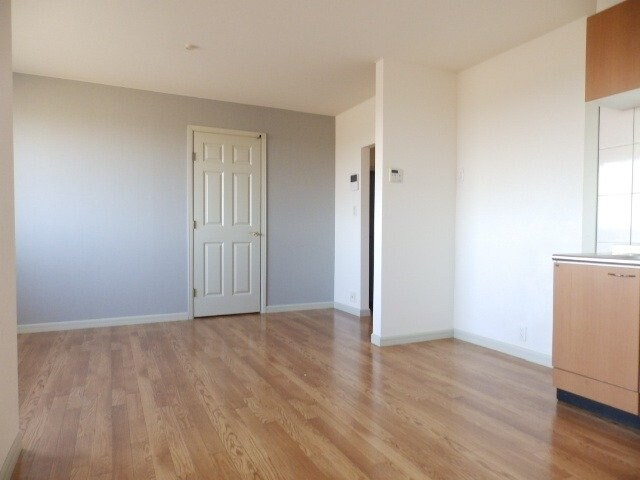 エルシャトーⅡ　C棟の物件内観写真