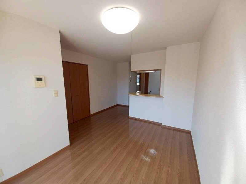 ヴィレッジ川原　南棟の物件内観写真