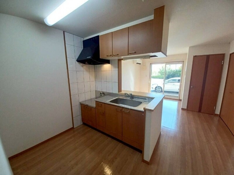 ヴィレッジ川原　南棟の物件内観写真