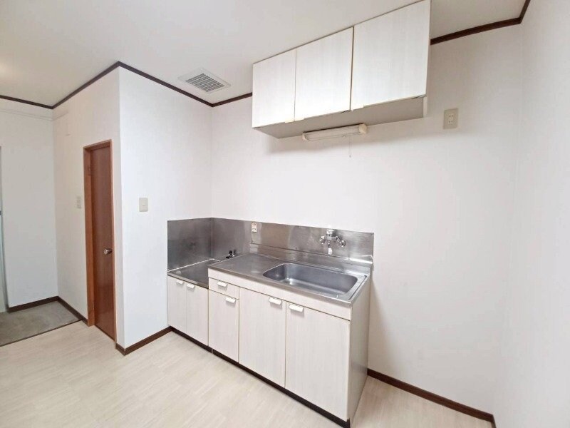 コーポプラスバーチャＢの物件内観写真