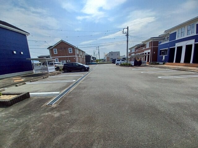 花メゾンＣの物件外観写真