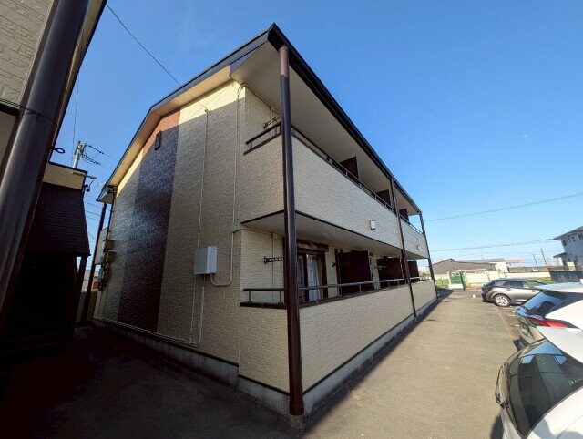 シャルマン・ドミールBの物件外観写真