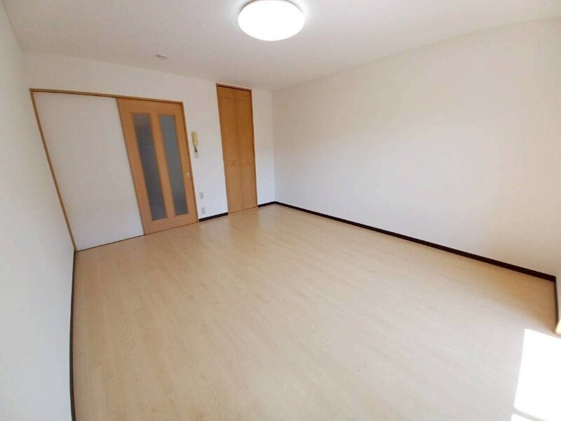 シャルマン・ドミールBの物件内観写真