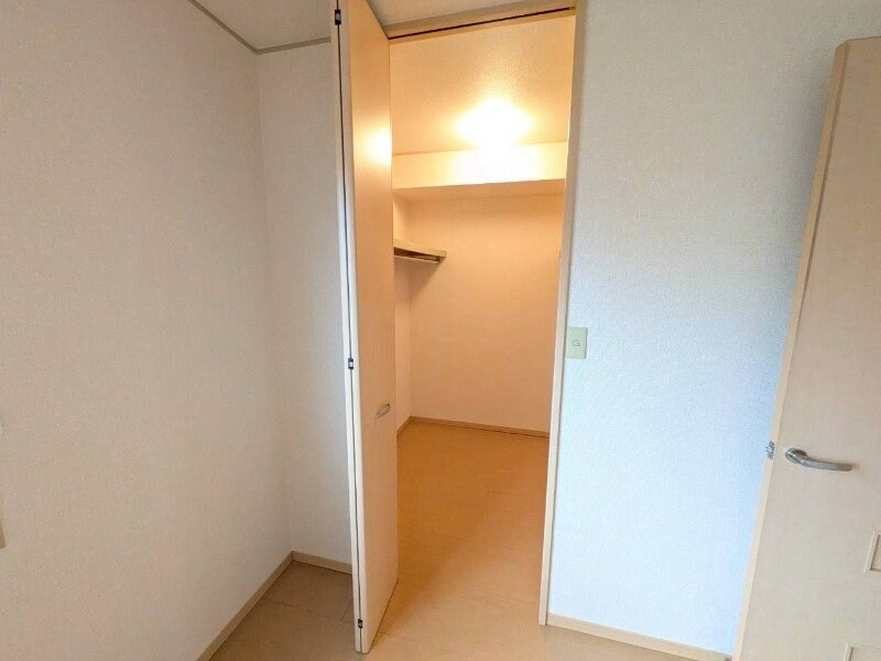 ビルヌーヴ　Ｃの物件内観写真