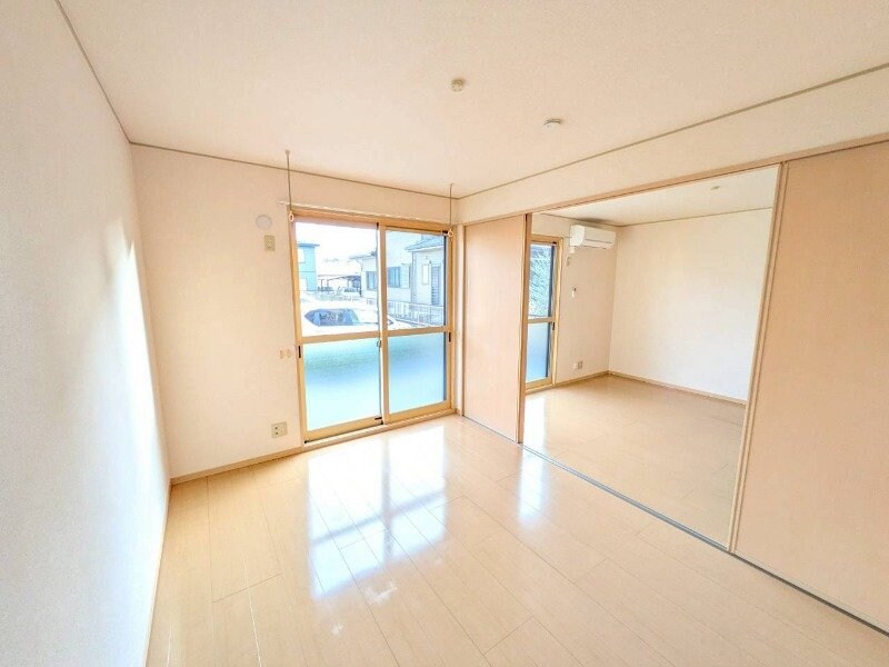 ビルヌーヴ　Ｃの物件内観写真