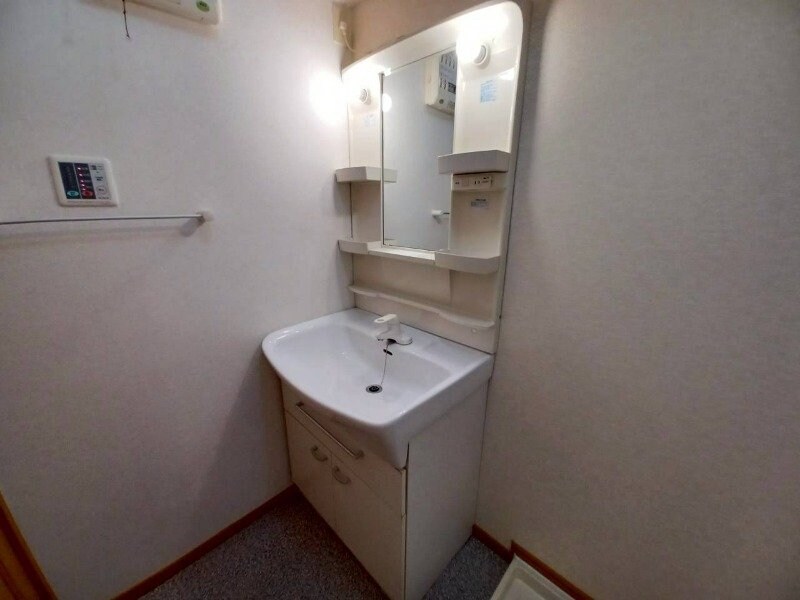 サイスフィールド　Ⅱの物件内観写真