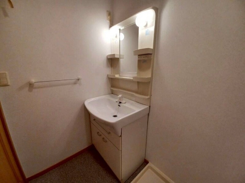 ブルックリンハイツＣの物件内観写真