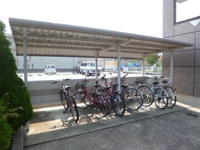 キャッスル１２３の物件外観写真