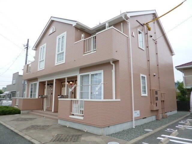 グラン・トゥール　Ａ棟の物件外観写真