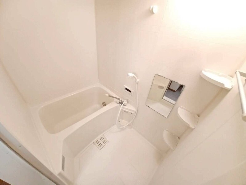 グラン・トゥール　Ａ棟の物件内観写真