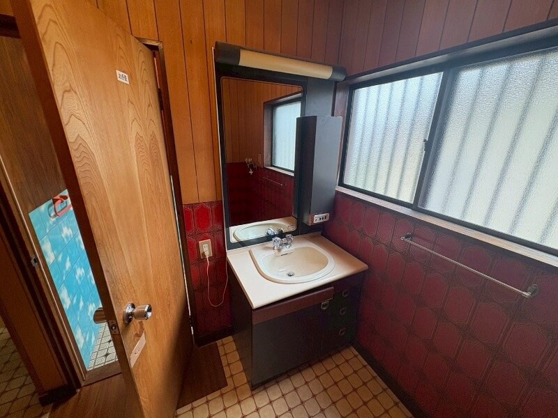 高茶屋6丁目戸建ての物件内観写真