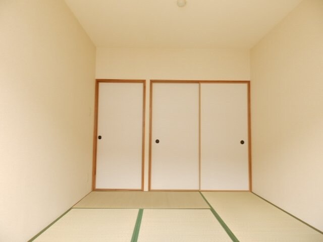 ルミエール三雲の物件内観写真