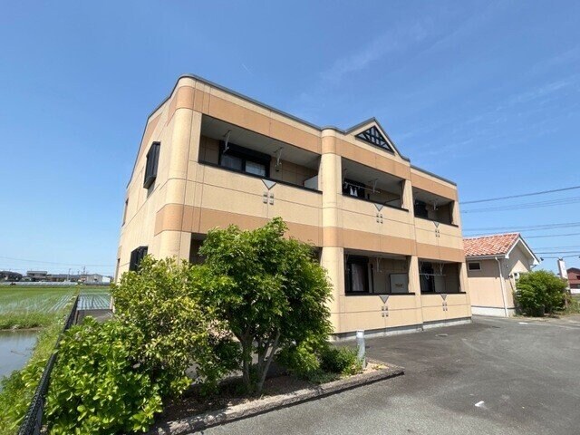 フルスパッセンＡの物件外観写真