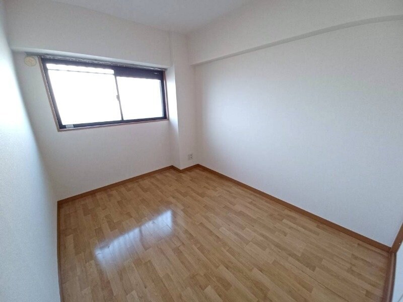 中川ファーストマンションⅢの物件内観写真