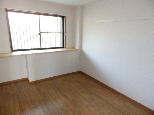 エバー　プレイスＡの物件内観写真