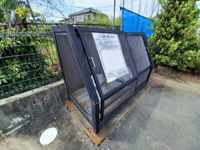 メゾンカルムの物件外観写真