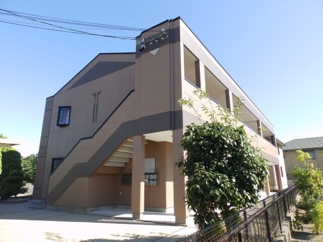 マリンガーデンの物件外観写真