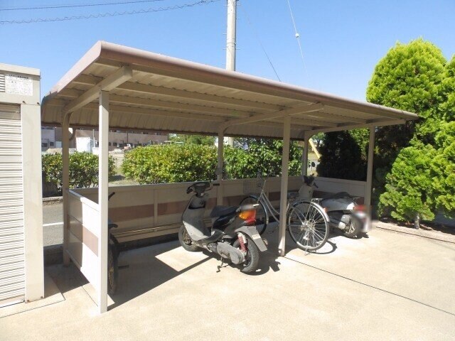 マリンガーデンの物件外観写真