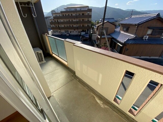 ウエストリバーマンションの物件内観写真