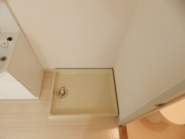 ウエストリバーマンションの物件内観写真