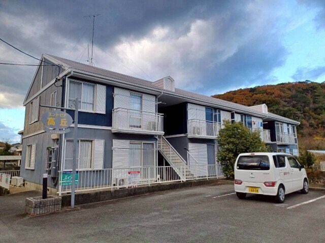エントピア高丘の物件外観写真