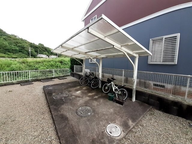 エントピア高丘の物件外観写真