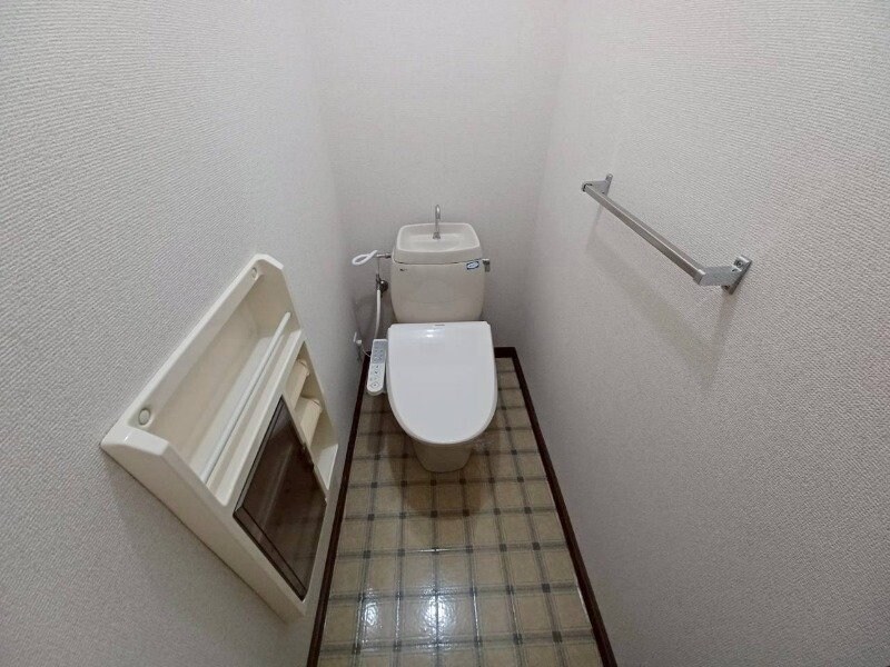 エントピア高丘の物件内観写真