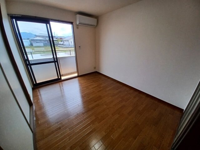 ルクプルカワイの物件内観写真