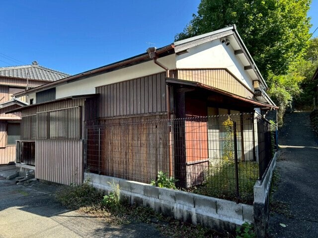 伊勢K　Ⅰの物件外観写真