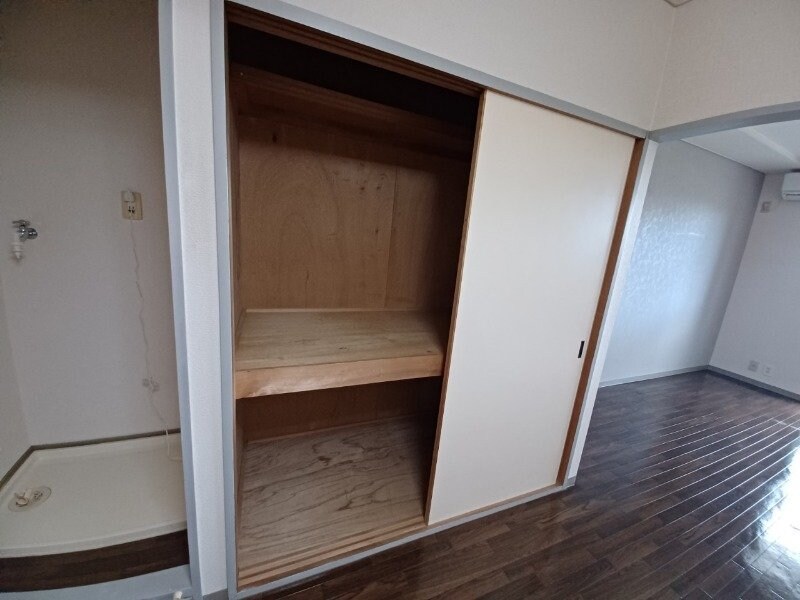 NEW　FIVEの物件内観写真