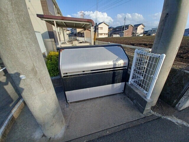 ヴィラーレの物件外観写真