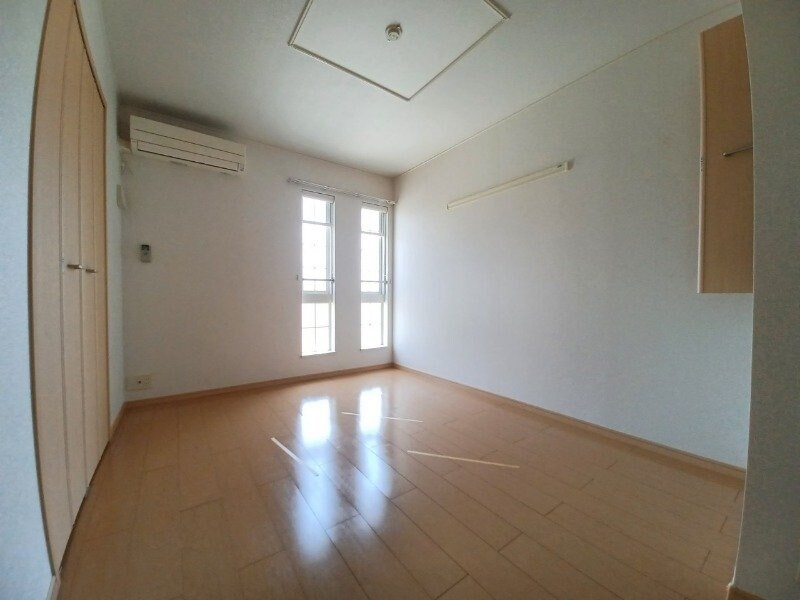 ヴィラーレの物件内観写真