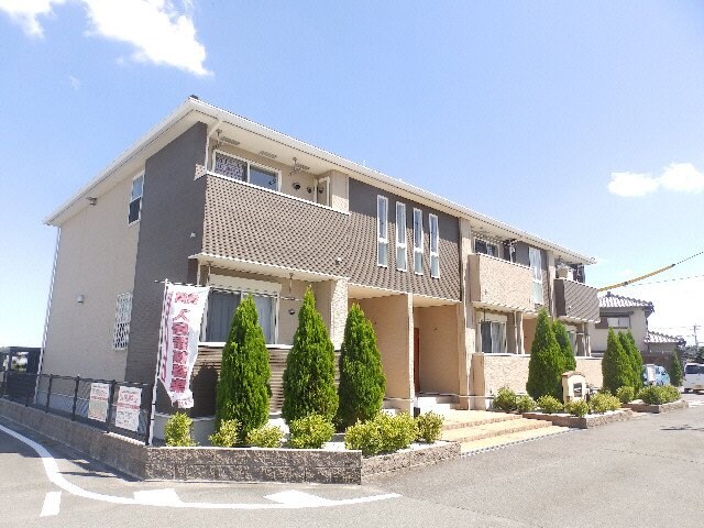 レガンス・サカの物件外観写真