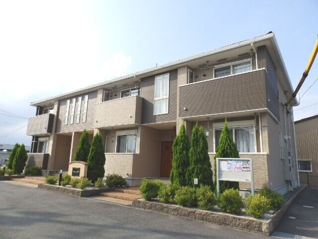 レガンス・サカの物件外観写真