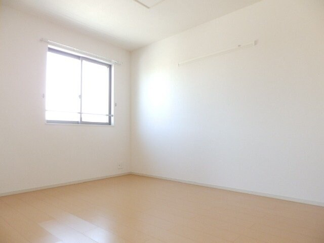 ファミールＴ・Ｋ　Ⅰの物件内観写真