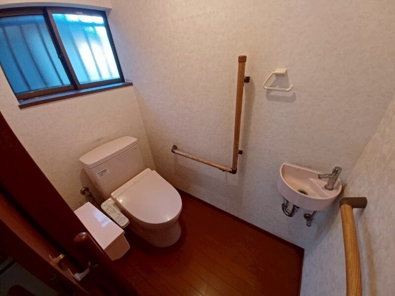 辻久留AH貸家の物件内観写真