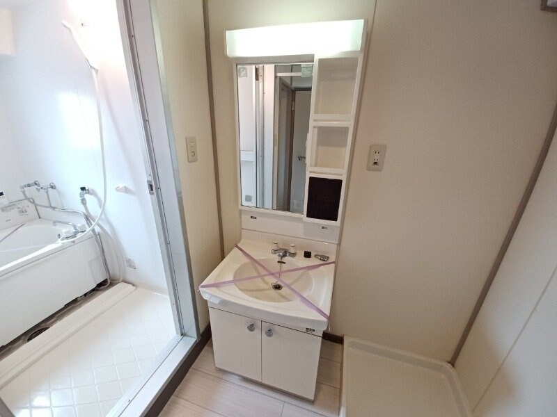 ビレッジハウス磯部１号棟の物件内観写真