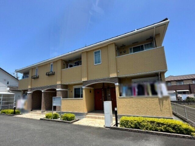 ル・サンティエＡの物件外観写真