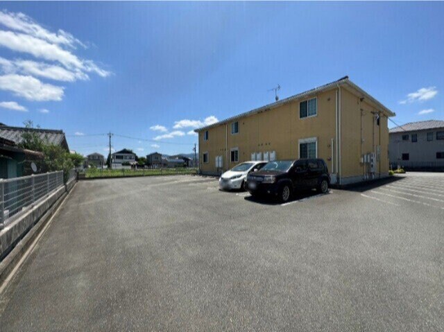 ル・サンティエＡの物件外観写真