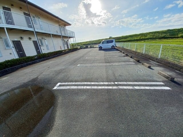 シャルマンＭの物件外観写真