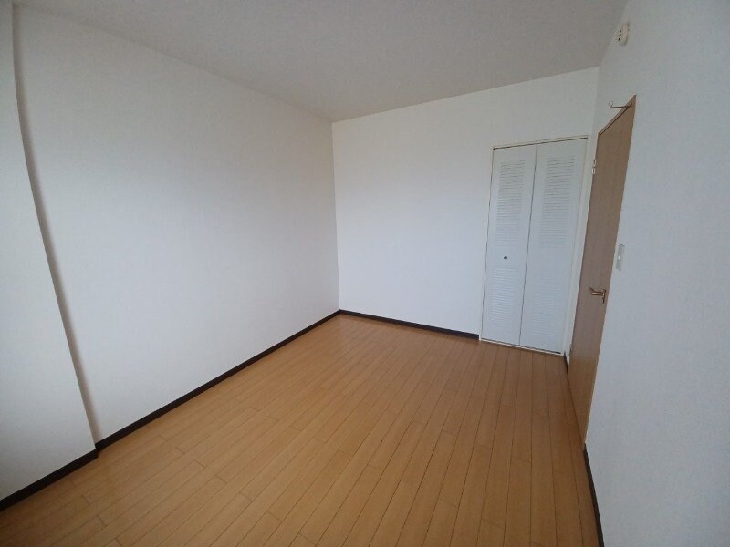 クレセールヴァンブの物件内観写真