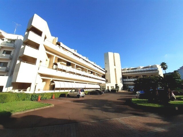 フジタ第二鳥羽マンションの物件外観写真