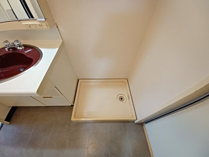 フジタ第二鳥羽マンションの物件内観写真