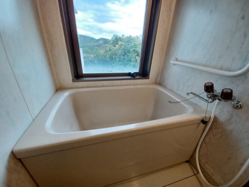 フジタ第二鳥羽マンションの物件内観写真