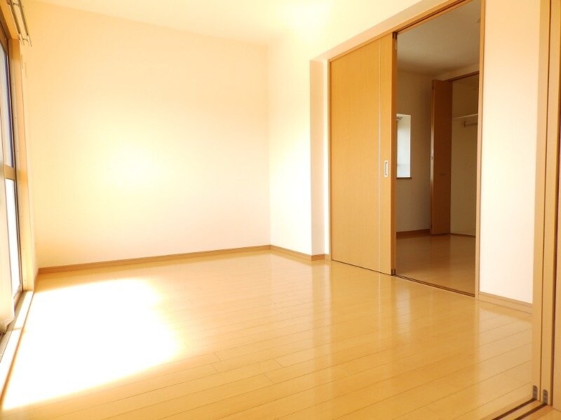 ファームガーデン利平治　B棟の物件内観写真