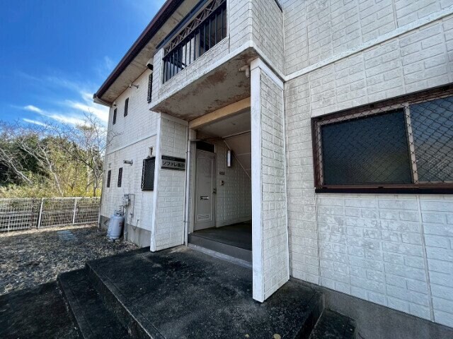 ソファレ高田の物件外観写真