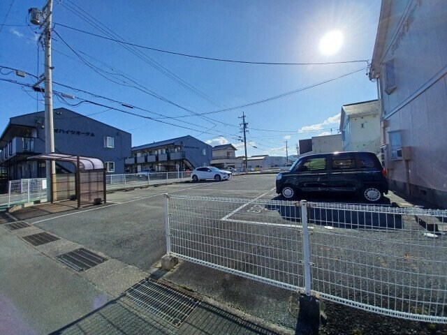 ネオハイツオークＣ棟の物件外観写真