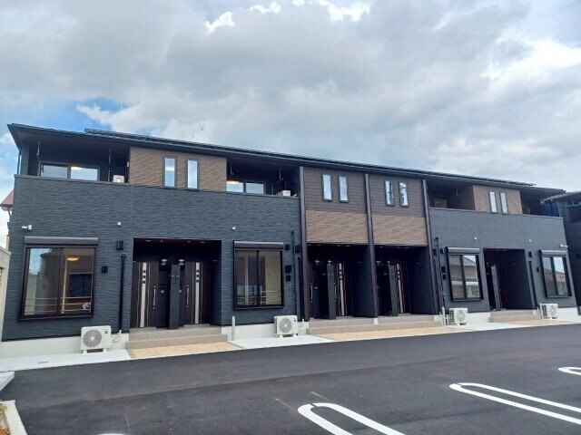 カーサ・アティラン　Ｂの物件外観写真