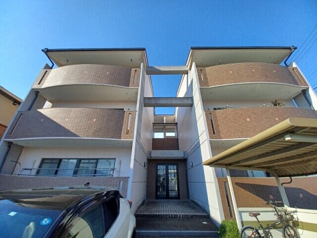 シンフォニーの物件外観写真